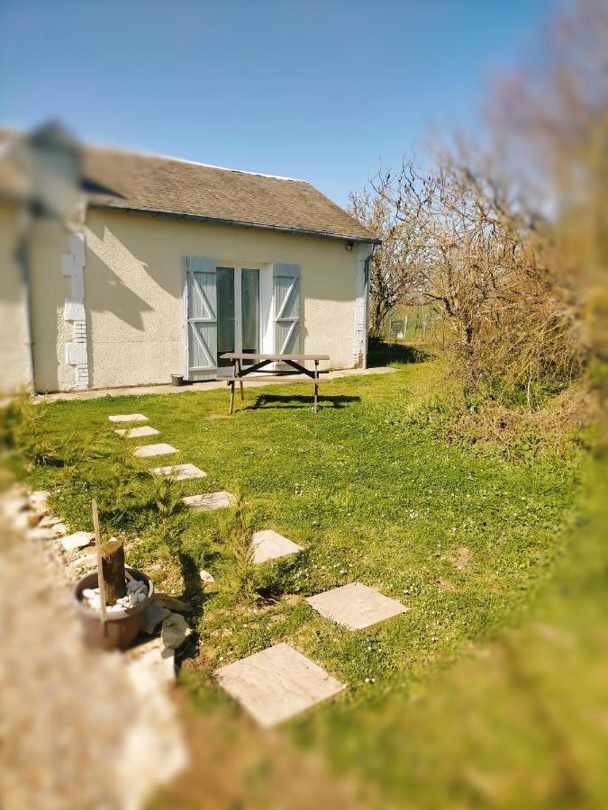 Studio " Tournesol " Au Coeur Du Berry Les Bordes Kültér fotó